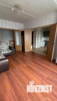 2-к квартира, вторичка, 58м2, 3/10 этаж