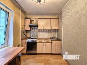 2-к квартира, вторичка, 41м2, 1/5 этаж