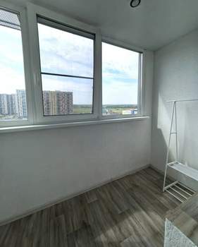Студия квартира, вторичка, 28м2, 8/17 этаж