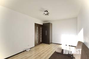 2-к квартира, вторичка, 65м2, 10/16 этаж