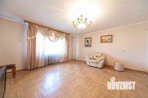 3-к квартира, вторичка, 145м2, 10/10 этаж