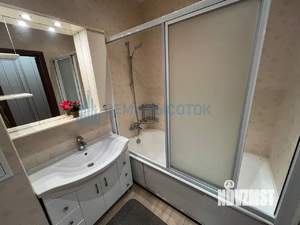2-к квартира, вторичка, 64м2, 8/10 этаж