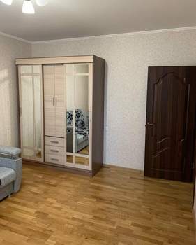 2-к квартира, вторичка, 60м2, 10/17 этаж