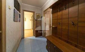 2-к квартира, вторичка, 50м2, 10/10 этаж
