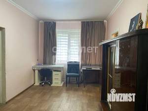 2-к квартира, вторичка, 44м2, 1/4 этаж