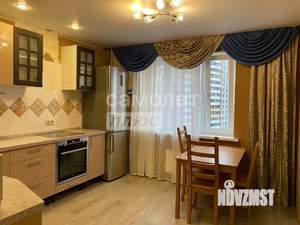 2-к квартира, вторичка, 58м2, 7/17 этаж