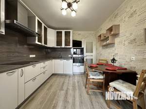2-к квартира, вторичка, 62м2, 8/14 этаж