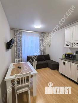 2-к квартира, вторичка, 56м2, 1/3 этаж