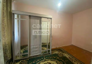 2-к квартира, вторичка, 44м2, 1/4 этаж