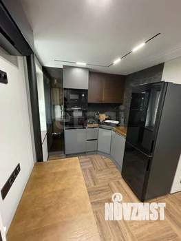 2-к квартира, вторичка, 63м2, 10/15 этаж