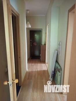 2-к квартира, вторичка, 44м2, 1/4 этаж