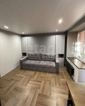 2-к квартира, вторичка, 63м2, 10/15 этаж