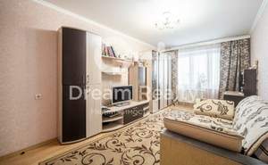 2-к квартира, вторичка, 58м2, 7/17 этаж