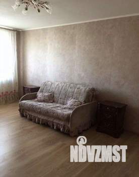 2-к квартира, вторичка, 63м2, 10/15 этаж