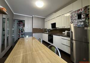 3-к квартира, вторичка, 78м2, 2/14 этаж