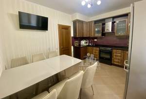 3-к квартира, вторичка, 86м2, 2/18 этаж