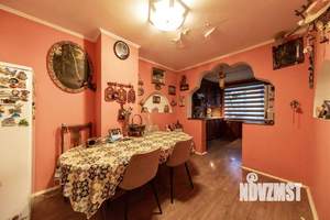 3-к квартира, вторичка, 132м2, 2/5 этаж