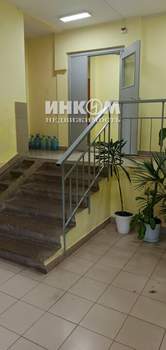 2-к квартира, вторичка, 58м2, 9/17 этаж