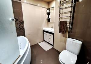 4-к квартира, вторичка, 127м2, 9/10 этаж