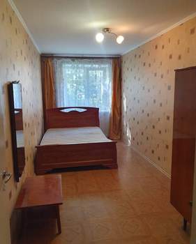 2-к квартира, вторичка, 42м2, 1/5 этаж