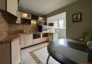 2-к квартира, вторичка, 55м2, 3/15 этаж