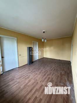 4-к квартира, вторичка, 61м2, 5/5 этаж