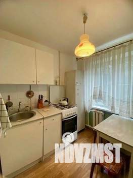 3-к квартира, вторичка, 58м2, 3/5 этаж