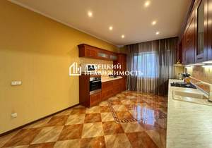 3-к квартира, вторичка, 110м2, 2/9 этаж