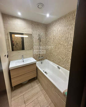2-к квартира, вторичка, 63м2, 6/8 этаж