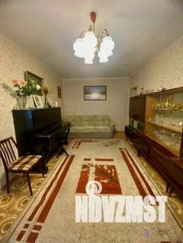 3-к квартира, вторичка, 58м2, 3/5 этаж