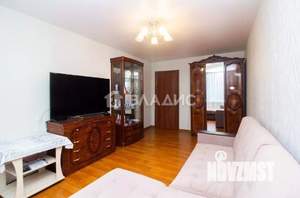 3-к квартира, вторичка, 64м2, 1/10 этаж