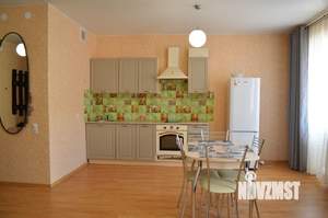 Студия квартира, вторичка, 40м2, 2/3 этаж
