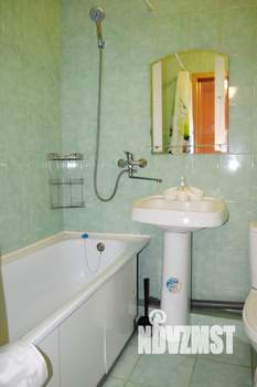 Студия квартира, вторичка, 40м2, 2/3 этаж