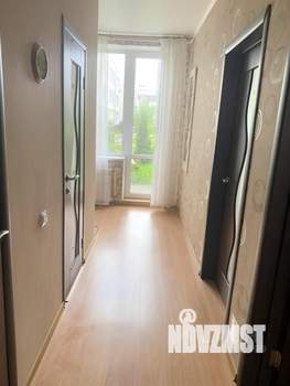 2-к квартира, вторичка, 56м2, 1/3 этаж