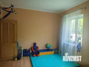 2-к квартира, вторичка, 44м2, 1/4 этаж