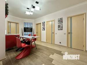 2-к квартира, вторичка, 67м2, 1/14 этаж