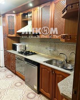 2-к квартира, вторичка, 61м2, 10/10 этаж