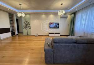 3-к квартира, вторичка, 86м2, 8/14 этаж