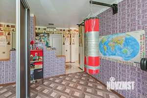 3-к квартира, вторичка, 62м2, 1/5 этаж