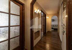 3-к квартира, вторичка, 71м2, 5/5 этаж