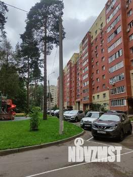 2-к квартира, вторичка, 64м2, 1/10 этаж